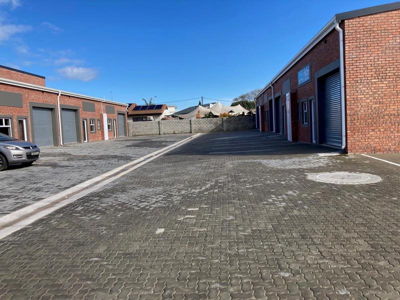 To Let Commercial Property for Rent in Fairview Eastern Cape